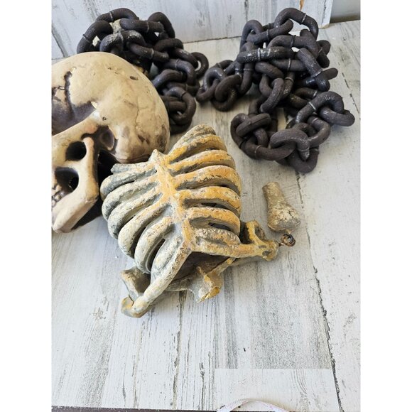 Vintage skull bones skeleton AS IS chains Halloween prop lawn ground - Picture 9 of 11